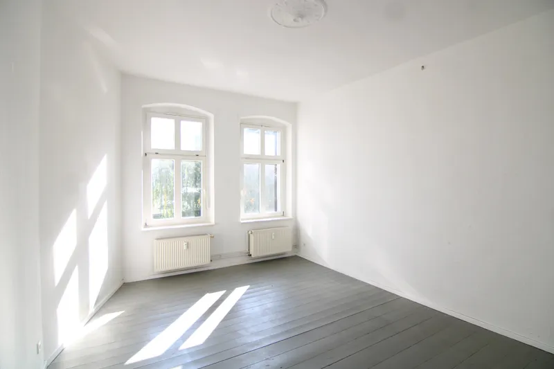 Lichterfüllte Altbauwohnung mit tollem Schnitt in der Nalepastraße — photo 1